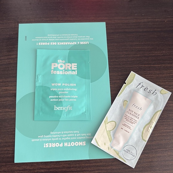 Beauty Samples Bundle ✨ - Picture 6 of 7